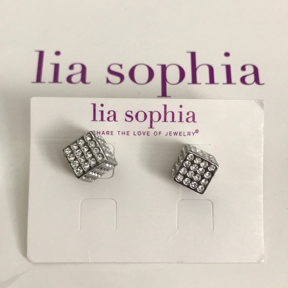 *FINAL SALE* cube earrings